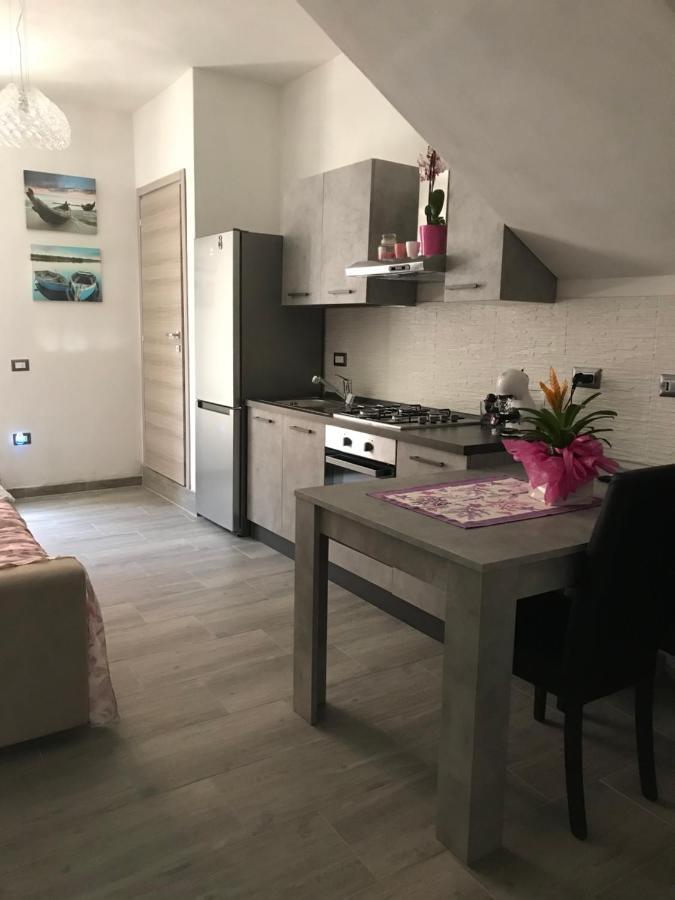 カステルサルドBella'S Houseアパートメント エクステリア 写真