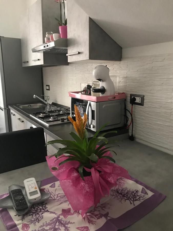 カステルサルドBella'S Houseアパートメント エクステリア 写真